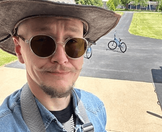 Headshot of Nick Slagstad